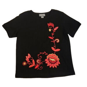 Womens Indigo Moon black too with unique floral embroidery size M.